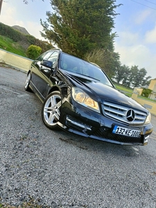 2013 - Mercedes-Benz C-Class Manual