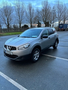 2013 - Nissan Qashqai+2 Manual