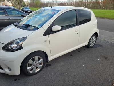 2013 - Toyota Aygo Manual