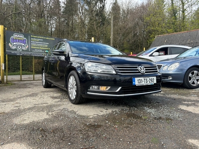 2013 - Volkswagen Passat Manual