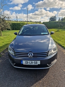 2013 - Volkswagen Passat Manual