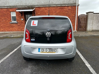 2013 - Volkswagen up! Automatic