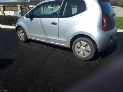 2013 - Volkswagen up! Manual