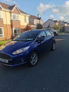 2014 - Ford Fiesta Manual