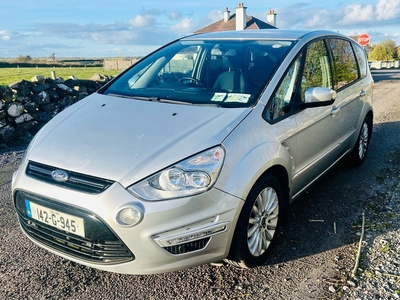 2014 - Ford S-MAX Manual