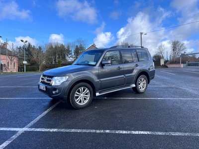 2014 - Mitsubishi Pajero Automatic