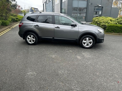 2014 - Nissan Qashqai+2 Manual