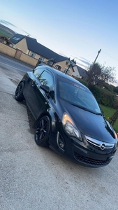 2014 - Opel Corsa Manual