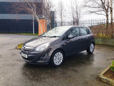 2014 - Opel Corsa Manual