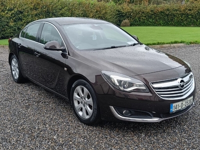 2014 - Opel Insignia Manual