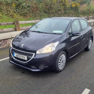 2014 - Peugeot 208 Manual