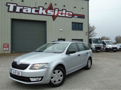 2014 - Skoda Octavia Manual