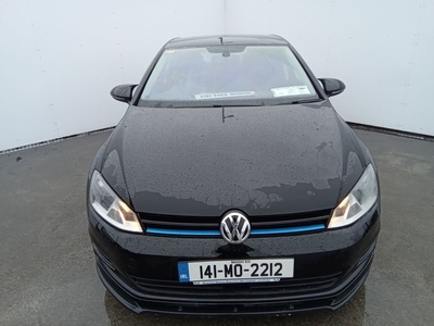 2014 - Volkswagen Golf Manual