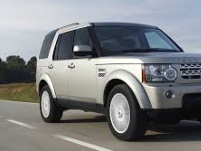 2015 - Land Rover Discovery ---