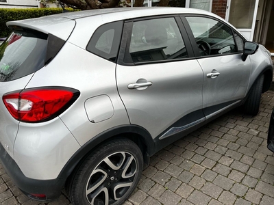 2015 - Renault Captur Manual