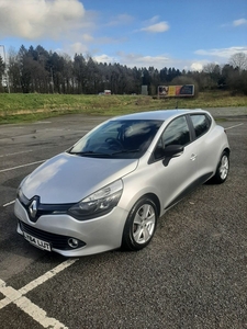 2015 - Renault Clio Manual