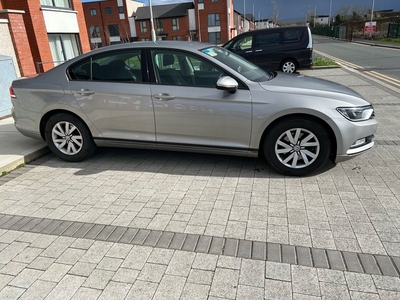 2015 - Volkswagen Passat Manual