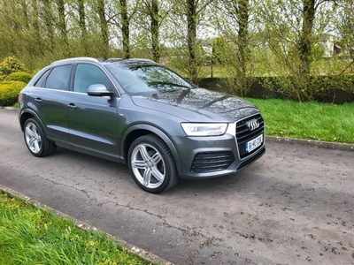 2016 - Audi Q3 Manual