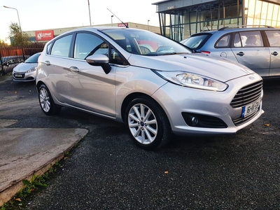 2016 - Ford Fiesta Automatic