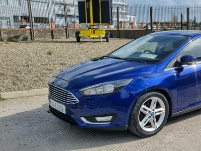 2016 - Ford Focus Manual