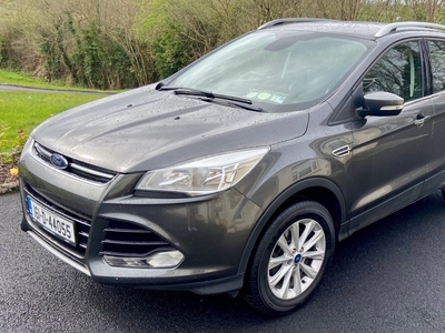 2016 - Ford Kuga Manual