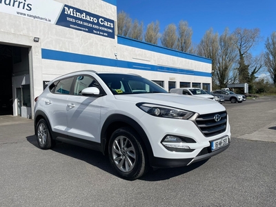 2016 - Hyundai Tucson Manual