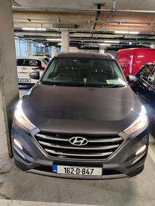 2016 - Hyundai Tucson Manual