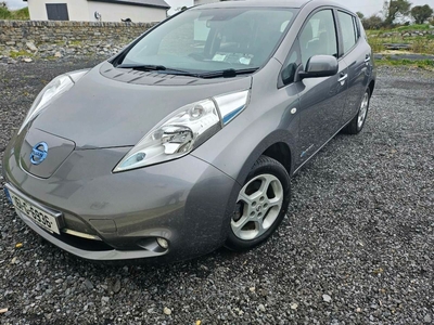 2016 - Nissan Leaf Automatic