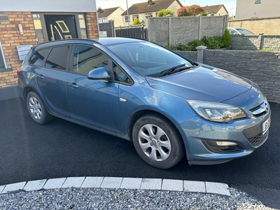 2016 - Opel Astra Manual