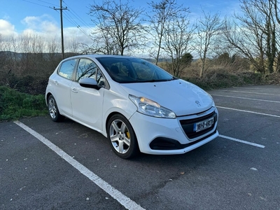 2016 - Peugeot 208 Manual