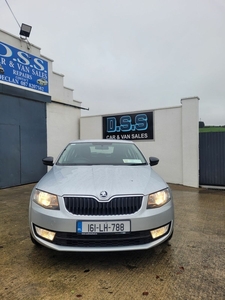 2016 - Skoda Octavia Manual