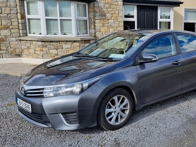 2016 - Toyota Corolla Manual