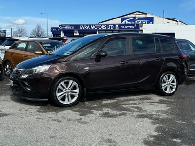 2016 - Vauxhall Zafira Manual