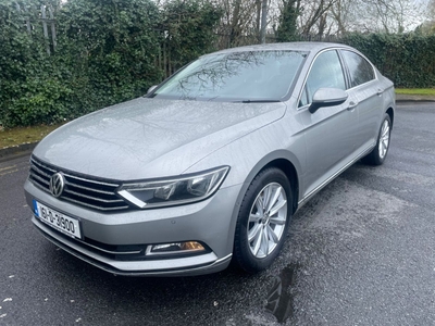 2016 - Volkswagen Passat Manual