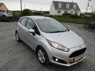 2017 - Ford Fiesta Manual