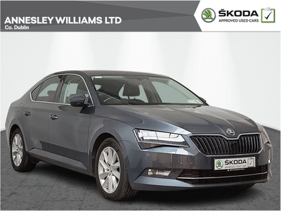 2017 - Skoda Superb Manual