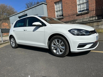 2017 - Volkswagen Golf Automatic