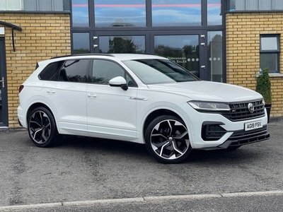 2019 - Volkswagen Touareg Automatic