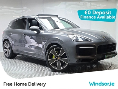 2020 - Porsche Cayenne Automatic