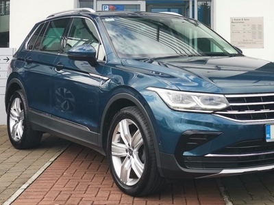 2021 - Volkswagen Tiguan Manual