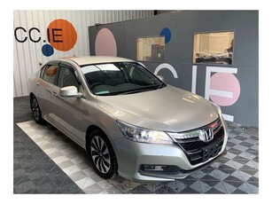 2013 (132) Honda Accord