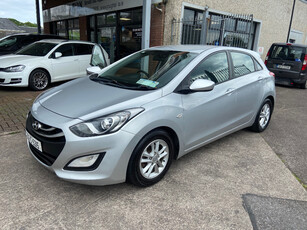 2013 (132) Hyundai i30