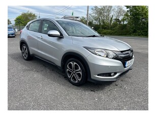 2016 (161) Honda HR-V