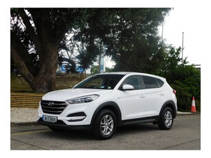 2016 (162) Hyundai Tucson