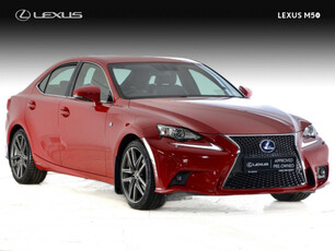 LEXUS IS 300 H