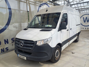 MERCEDES-BENZ SPRINTER