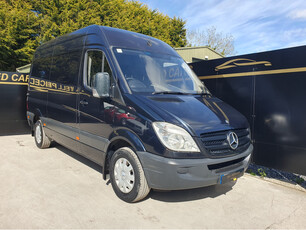 MERCEDES-BENZ SPRINTER