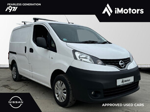 NISSAN NV200