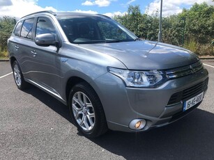 2015 (151) Mitsubishi Outlander