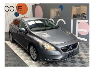 2015 (151) Volvo V40